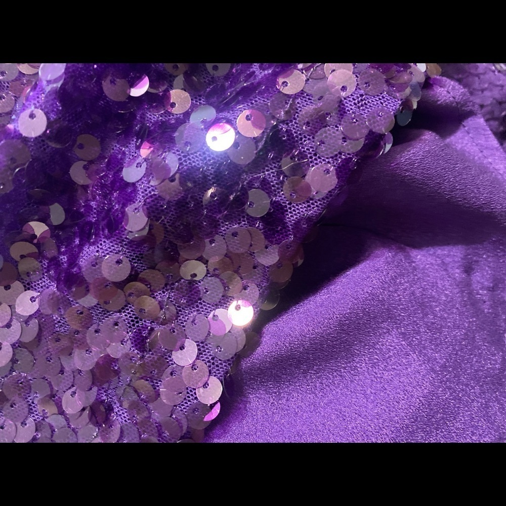 “LEYDEN” Sequin Ruched Mini Dress - Picture 12 of 16